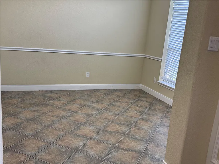 4409 Juan Carlos Ct — Photo 2