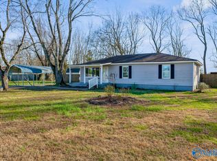 1450 Charity Ln, Hazel Green, AL 35750