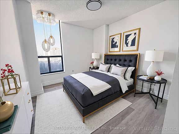 3rd image of 75 Graydon Hall Dr #Penthouse 03