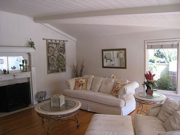 3rd image of 1661 Mulberry Ln