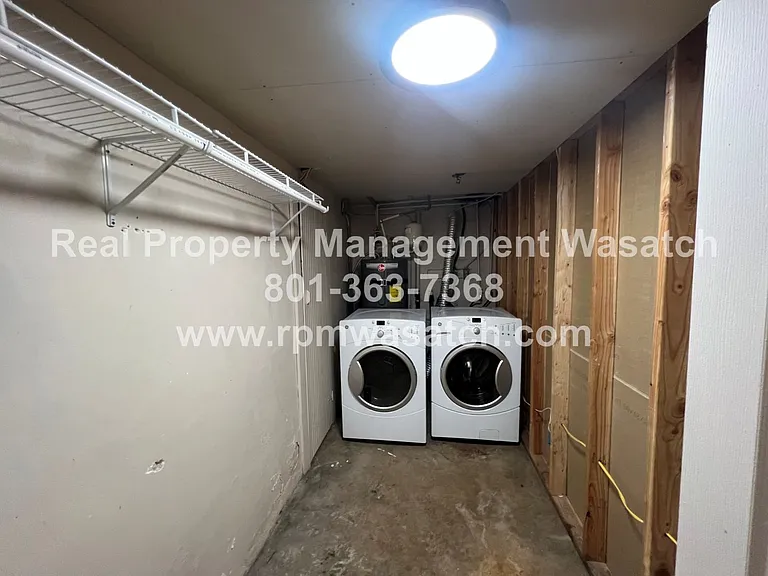 1105 S 700 E — Photo 33