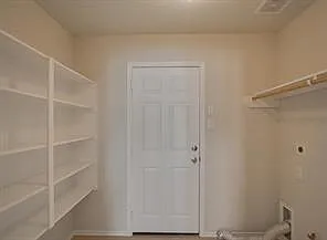 2635 Silky Ct — Photo 9
