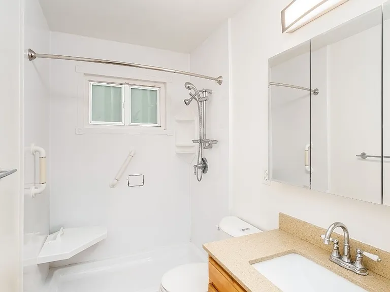 301 Baylor Dr — Photo 14