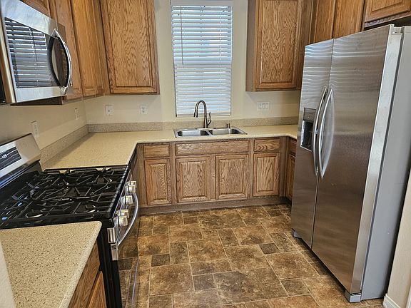 3rd image of 8069 Sundance Valley Dr