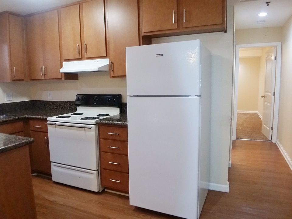 1st image of 4332 Parks Ave APT 29