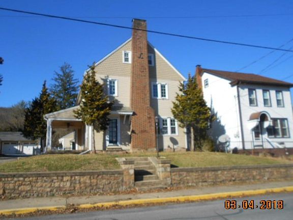 2nd image of 343 E Market St