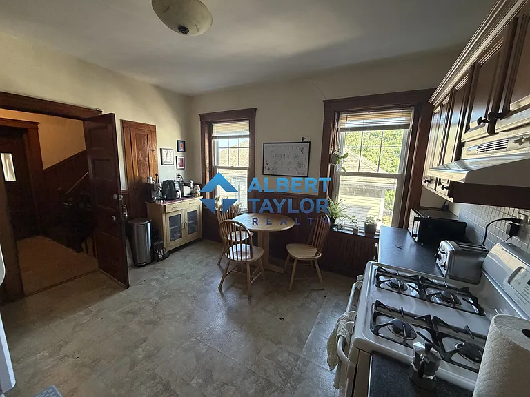 7 Hillside St #2 — Photo 7