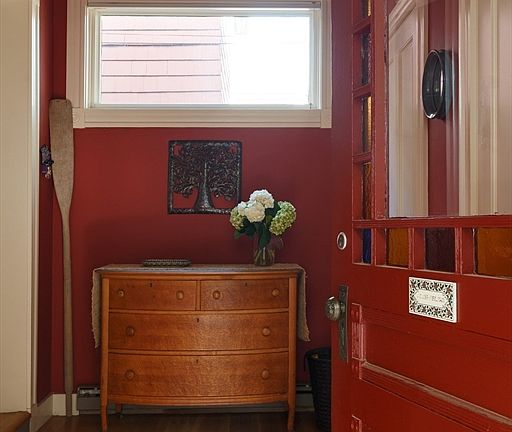 2nd image of 48 Amory St