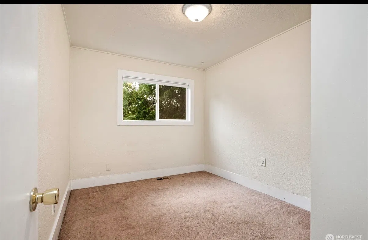 2 bed, 820 sqft, $2,950 — Photo 4