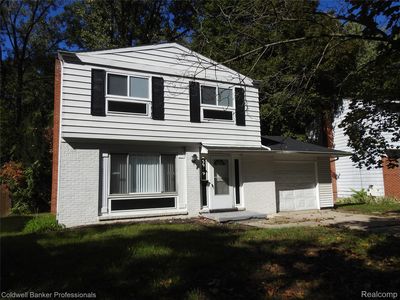 5919 Western Rd, Flint, MI, 48506