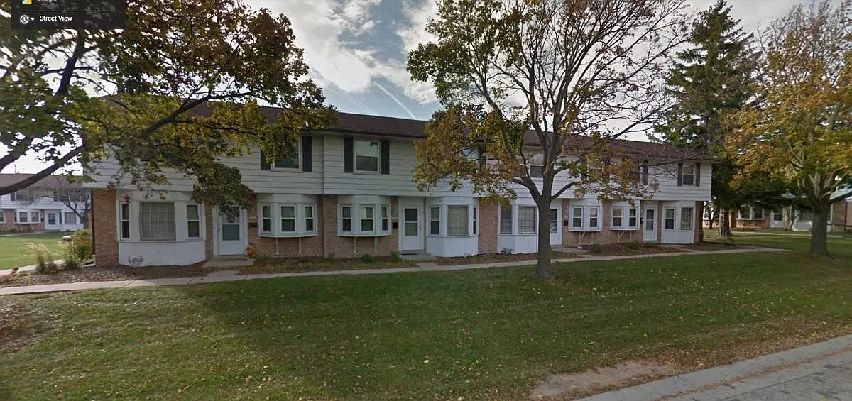3 bed, 1.5 bath, 1200 sqft, $1,850 — Photo 2