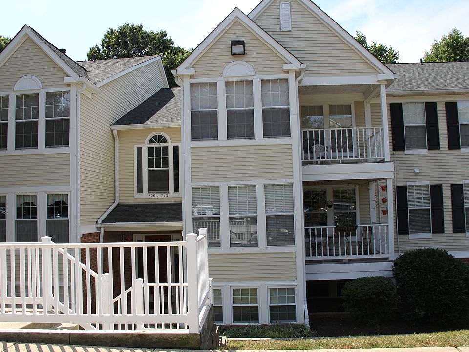 Exterior - Front