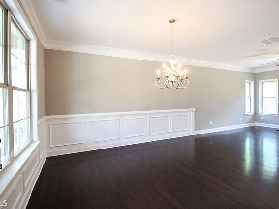 5th image of 2449 Park Estates Dr #15