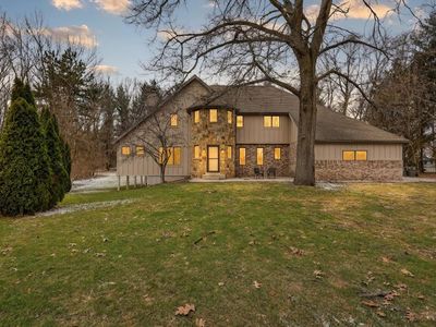 2694 Ashville Dr NE, Grand Rapids, MI, 49525
