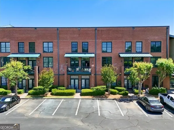 1725 Liberty Ln, Roswell, GA 30075