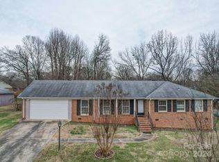 4630 Cloverdale Ave, Charlotte, NC 28212