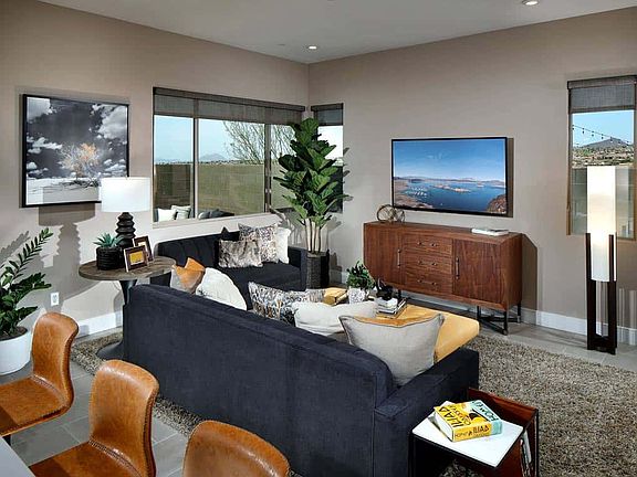 PLAN 1 MODEL - GREAT ROOM