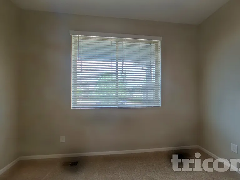 26792 E Byers Ave — Photo 15