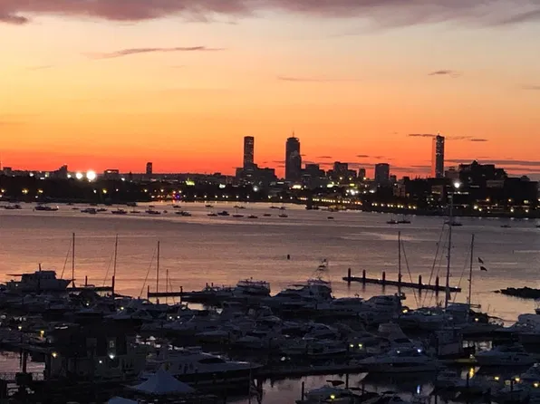 1001 Marina Dr APT 708, Quincy, MA 02171