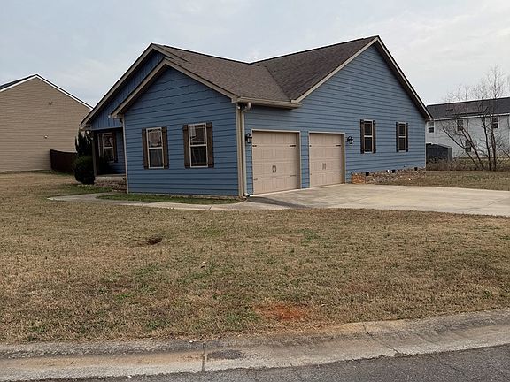 3rd image of 369 Village Creek Dr
