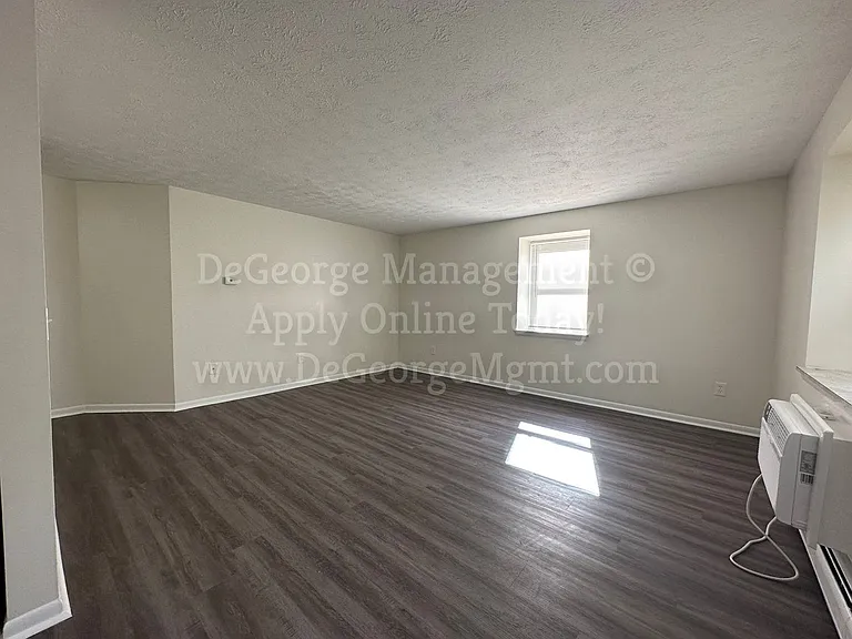 Georgetown Manor Apartments for Rent in West Irondequoit, NY — Photo 16