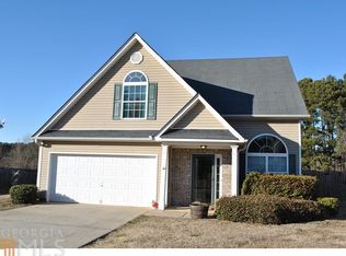 820 Betsy Ross Trl, Hampton, GA 30228