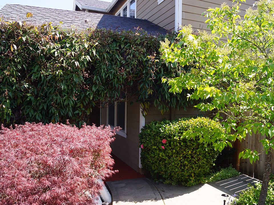 Easy access to front porch