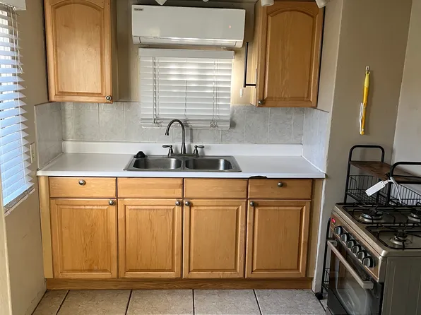 1000 E Spring St #B, Tucson, AZ 85719