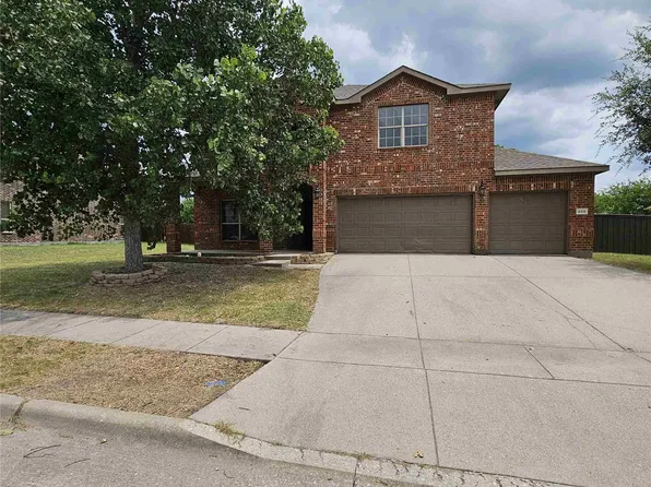 200 Burnett Dr, Lavon, TX 75166