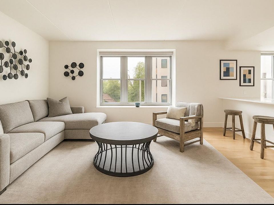 1st image of 264 Winthrop St #801