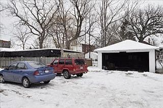 2nd image of 424 W Vine St