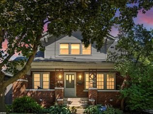 15611 Charles R Ave, Eastpointe, MI 48021