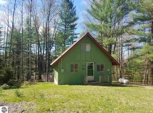 6255 Dyer Rd SW, South Boardman, MI 49680