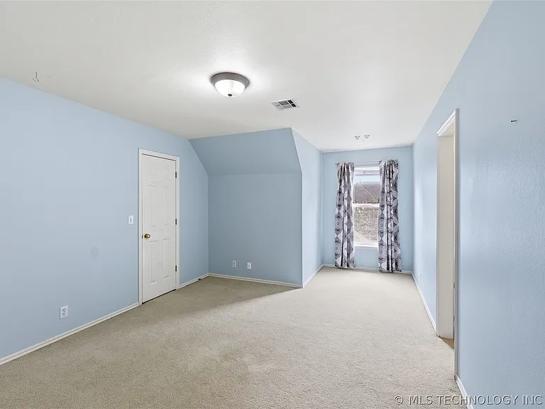 9818 E 83rd Pl — Photo 33
