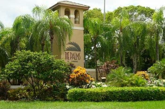 2nd image of 9497 Palm Cir N