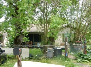 13230 8th St, Santa Fe, TX 77510