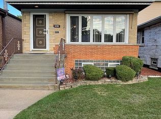 5155 S Sayre Ave, Chicago, IL 60638