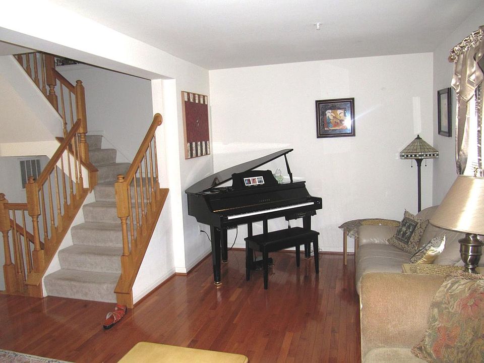 Sitting Room Side A