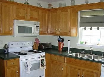 5th image of 279 Woodfield Cir