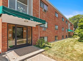596 American Legion Hwy APT 5, Roslindale, MA 02131