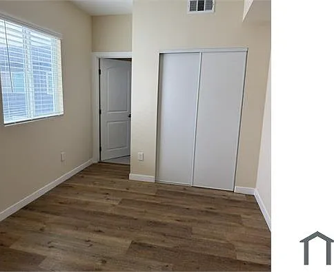 5867 Towne Ave — Photo 9
