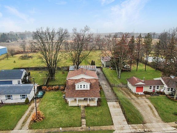 3rd image of 57 Garfield Ave