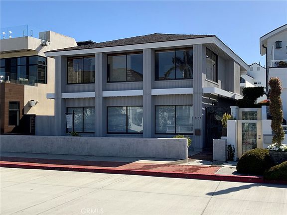 2nd image of 2137 Channel Rd