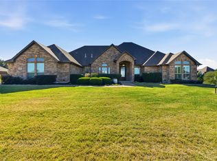 5661 Posada Dr, Crowley, TX 76036