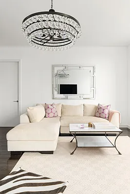 Sold by Compass | media 22