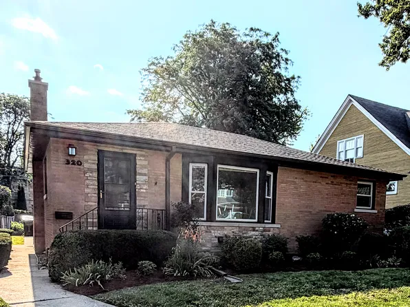 320 N Washington Ave, Park Ridge, IL 60068