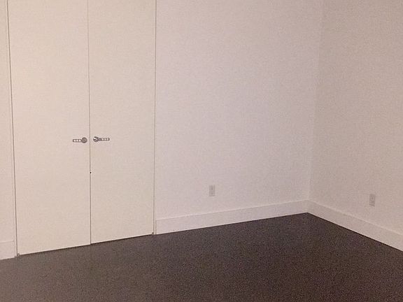 5th image of 25 Broad St APT 6E