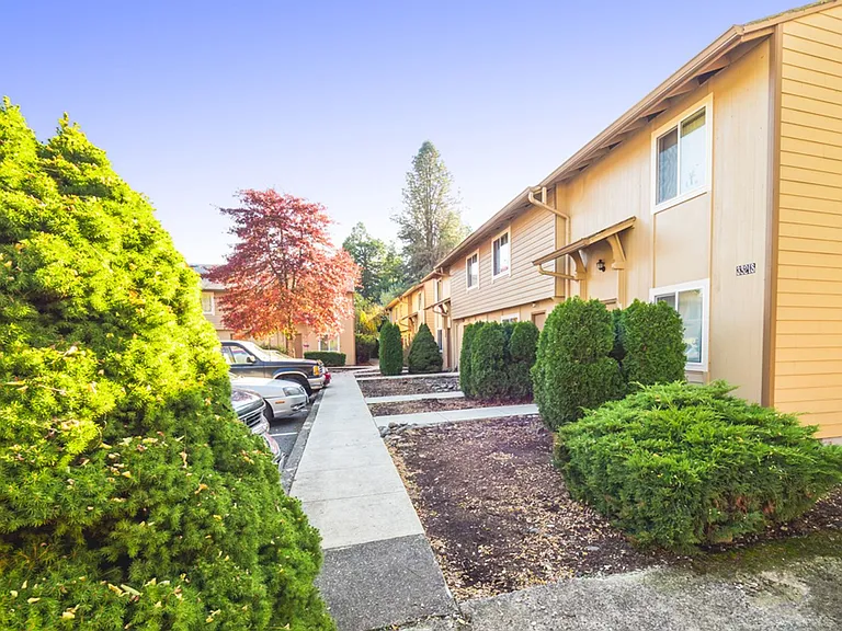 Brookshire Townhomes Scappoose, OR — Photo 27