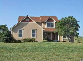 940 NW 50th St, Topeka, KS 66618