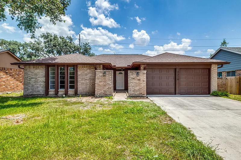 7218 Ridgeberry Dr